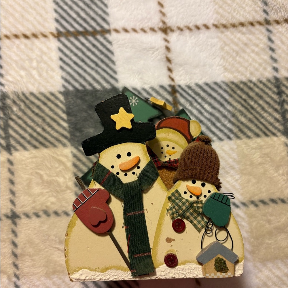 Festive Snowman Family Holiday Decor